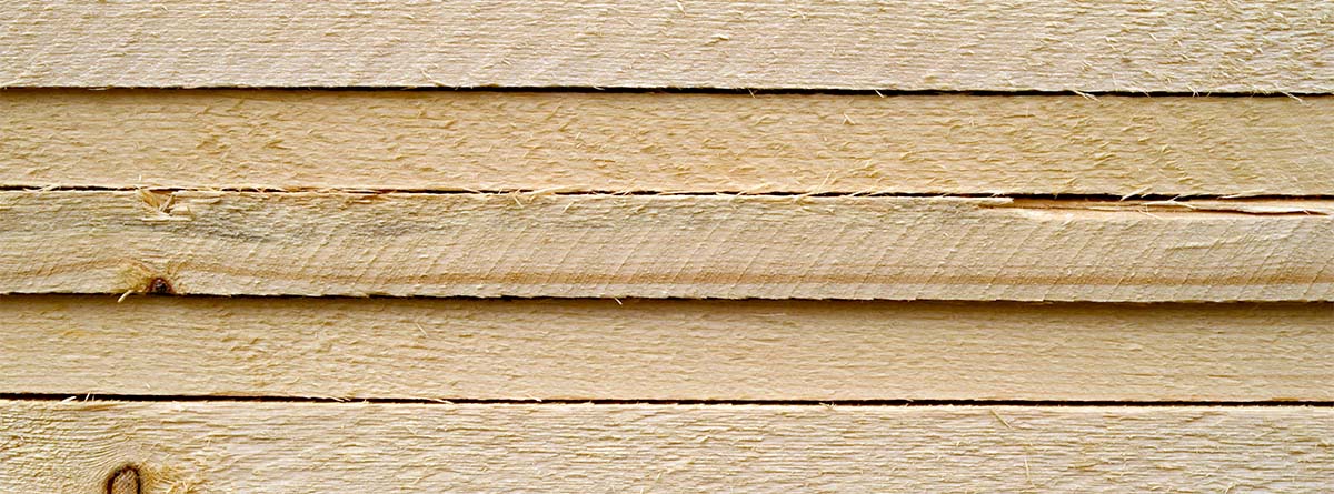 Listones de madera blanda